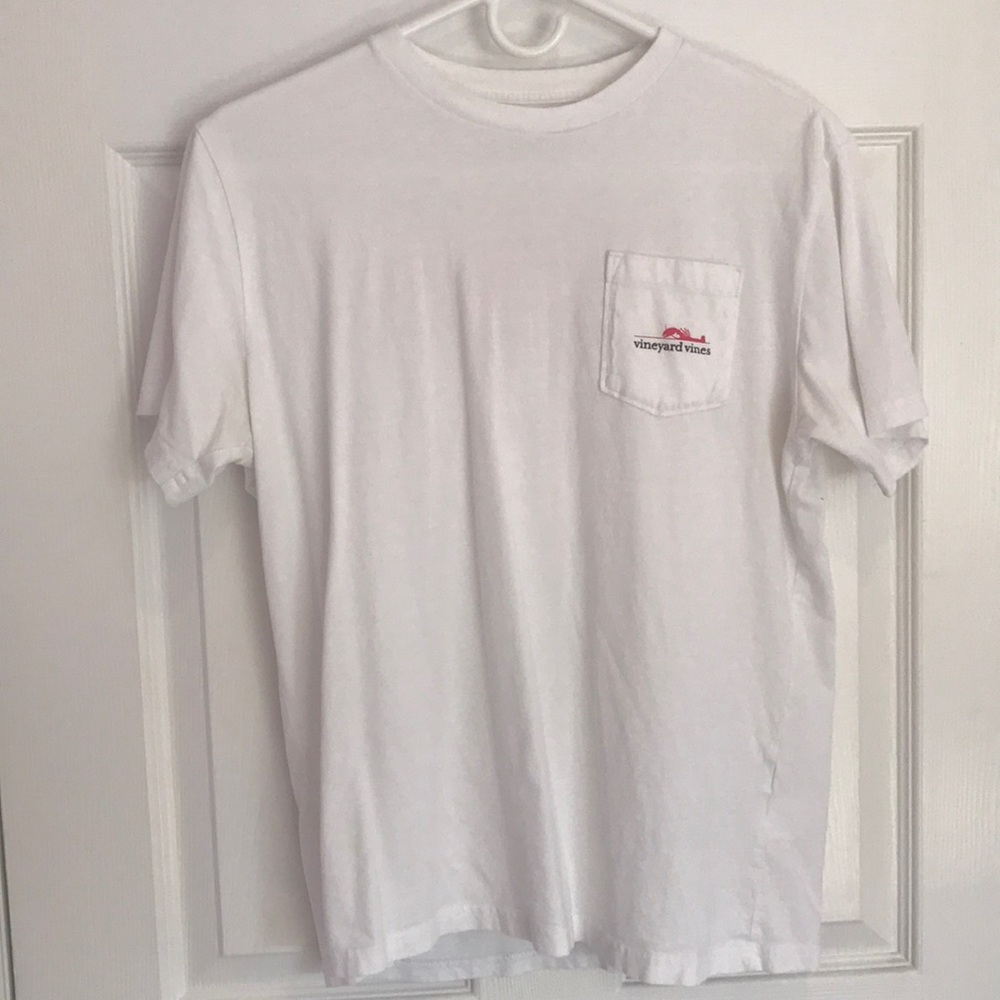 Vineyard vines lobster tshirt